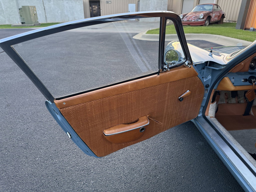 Porsche 911 Backdate