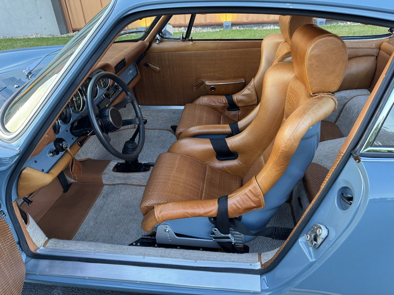 Porsche 911 Backdate