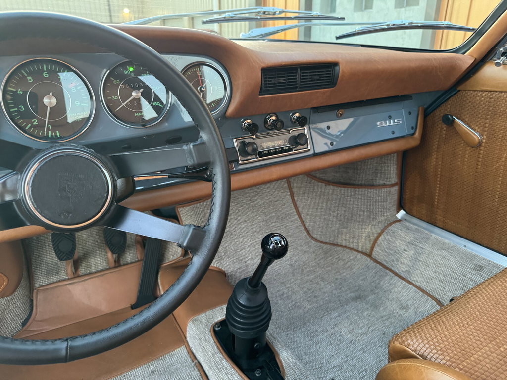 Porsche 911 Backdate