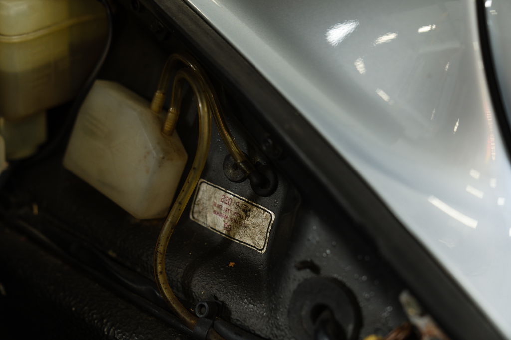 Porsche 964 Carrera 4