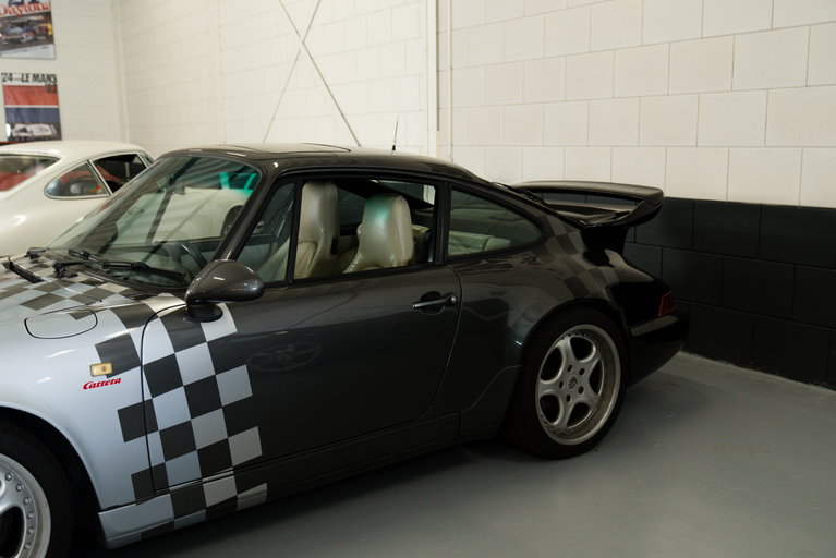 Porsche 964 Carrera 4