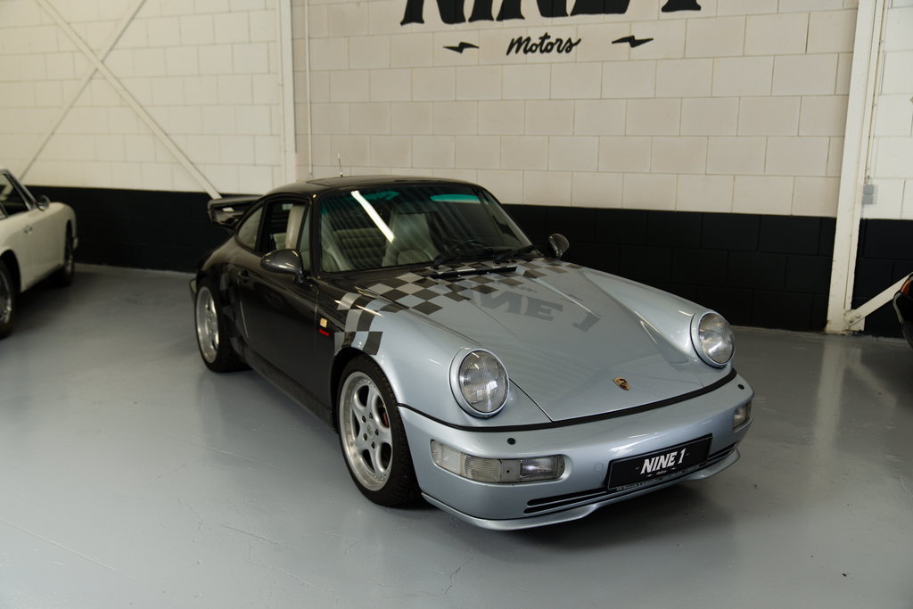 Porsche 964 Carrera 4