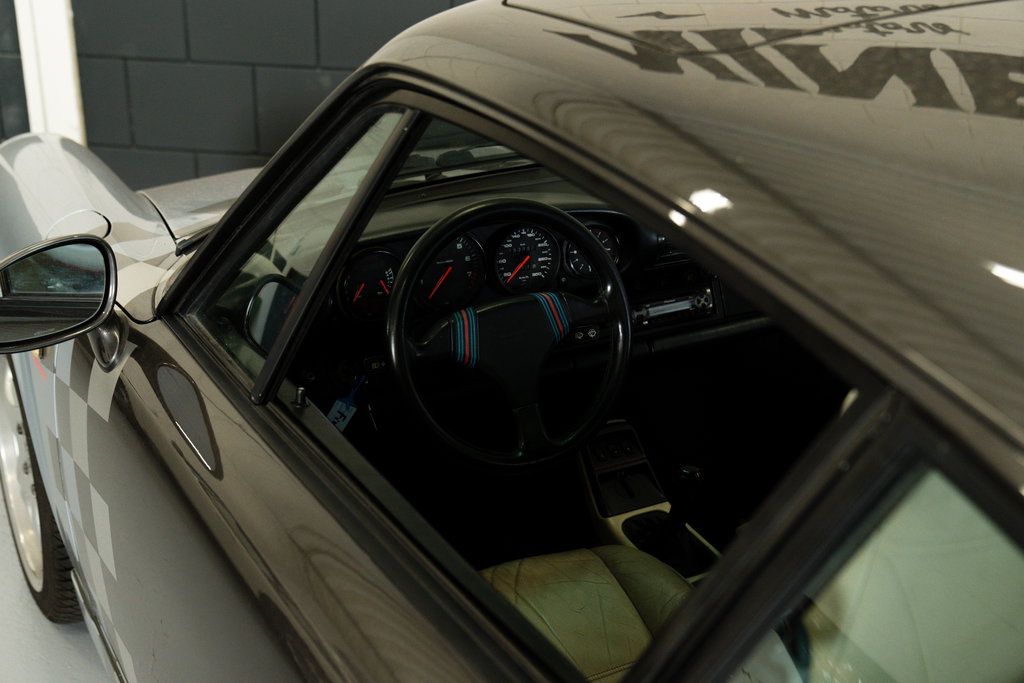 Porsche 964 Carrera 4