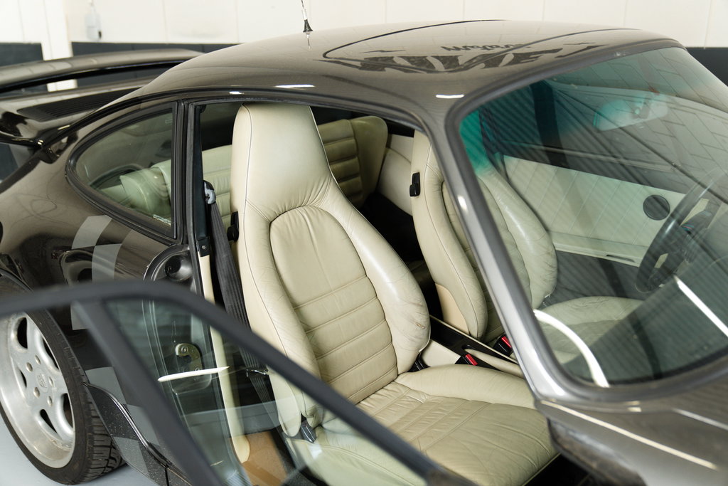 Porsche 964 Carrera 4