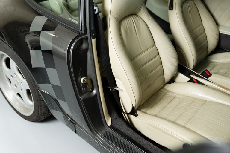 Porsche 964 Carrera 4