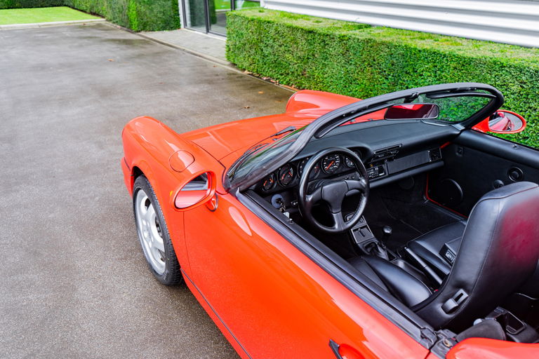 Porsche 964 Carrera 2 Speedster