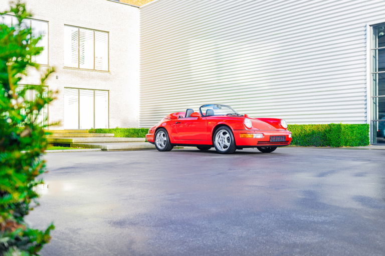 Porsche 964 Carrera 2 Speedster