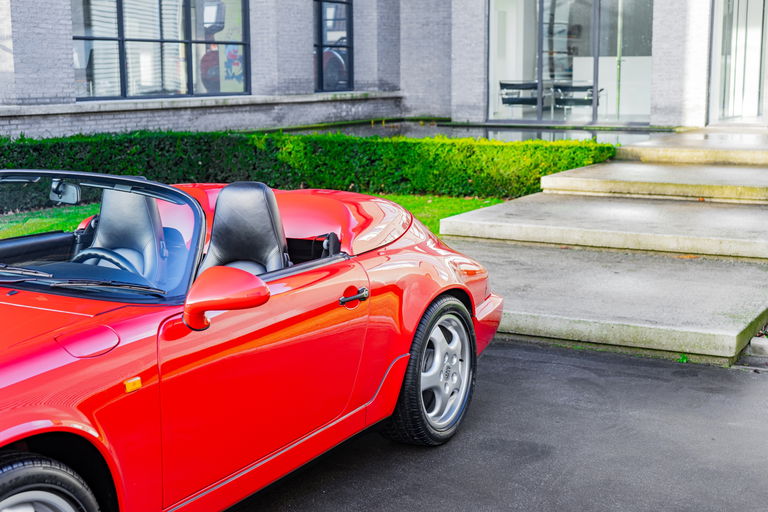 Porsche 964 Carrera 2 Speedster