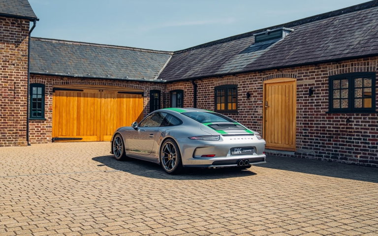 Porsche 911 R