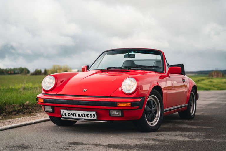 Porsche 911 Carrera 3.2 (US)