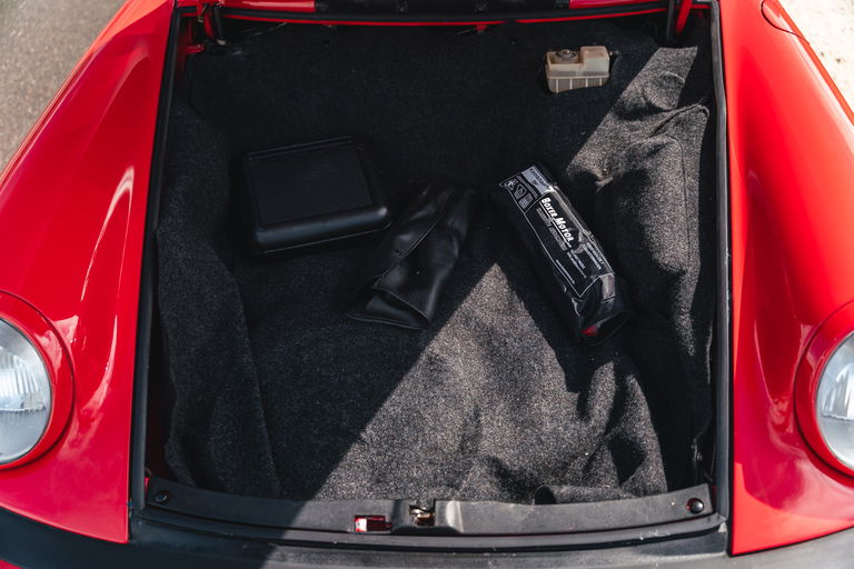 Porsche 911 Carrera 3.2 (US)