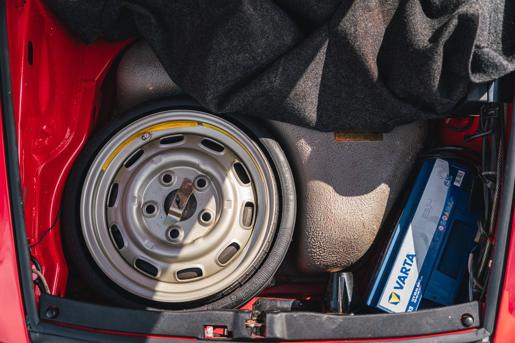 Porsche 911 Carrera 3.2 (US)