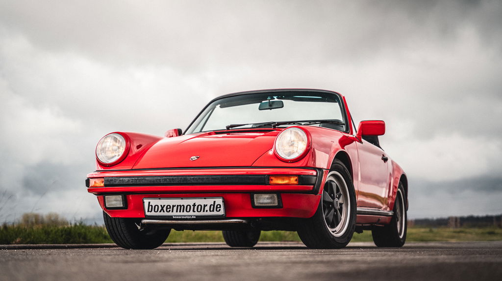 Porsche 911 Carrera 3.2 (US)