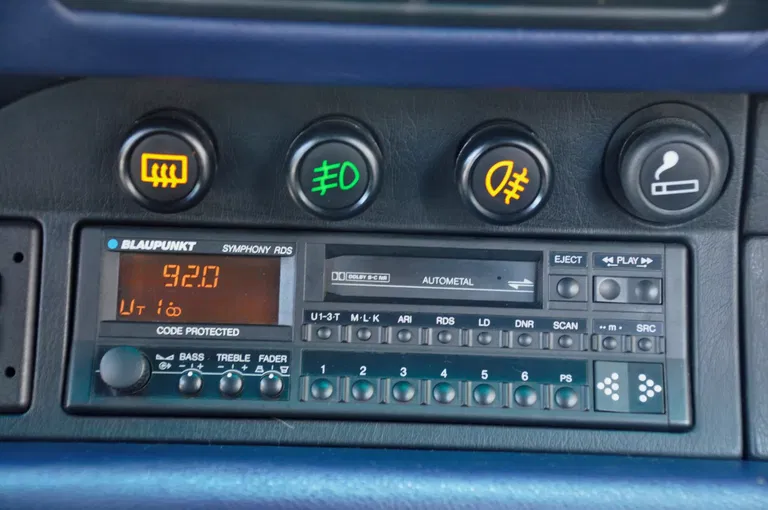 Porsche 964 Carrera 4