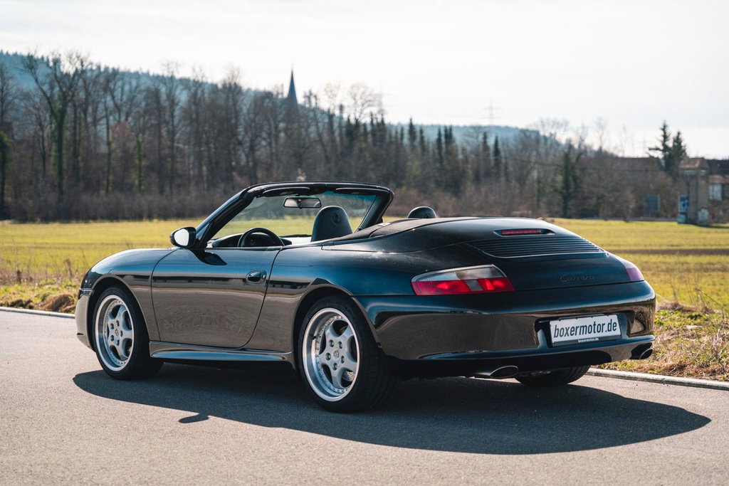 Porsche 996.2 Carrera