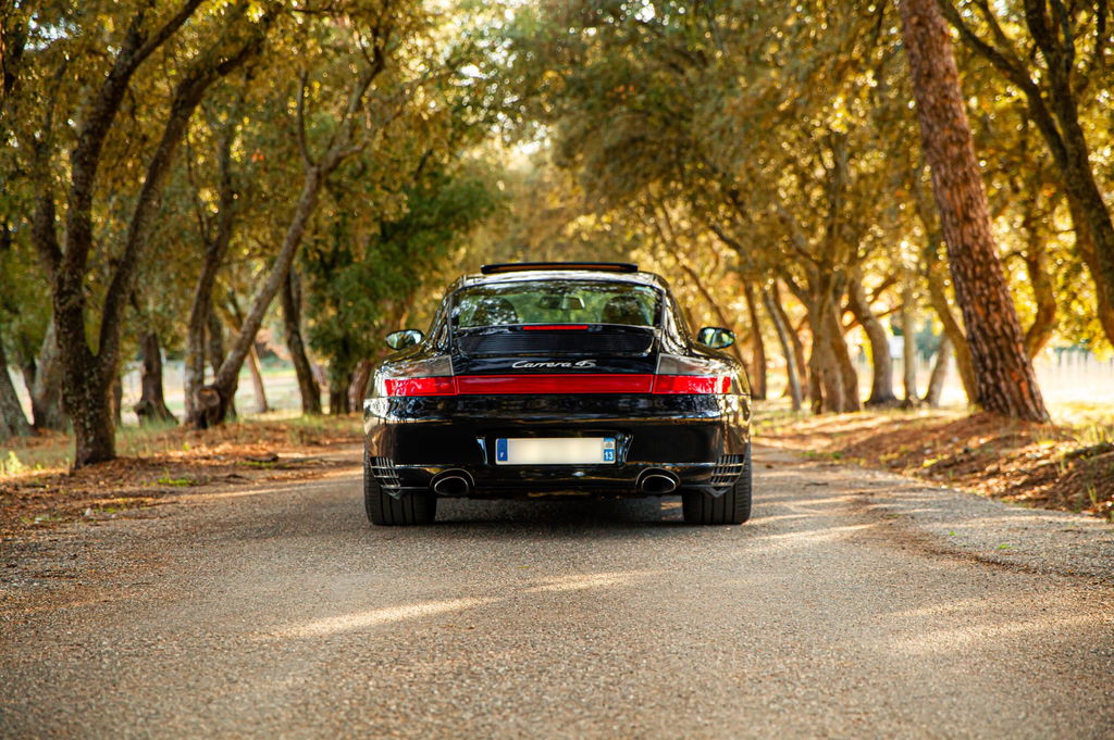 Porsche 996 Carrera 4S