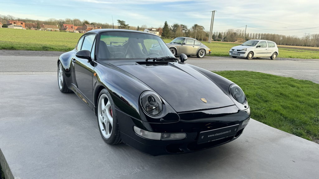 Porsche 993 Carrera 4S