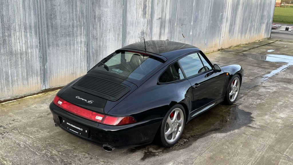 Porsche 993 Carrera 4S