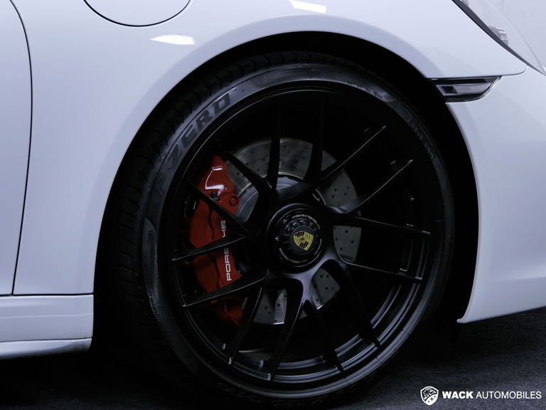 Porsche 991.2 Carrera 4 GTS