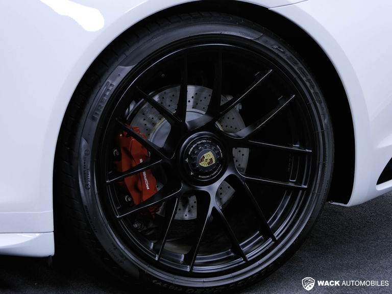 Porsche 991.2 Carrera 4 GTS