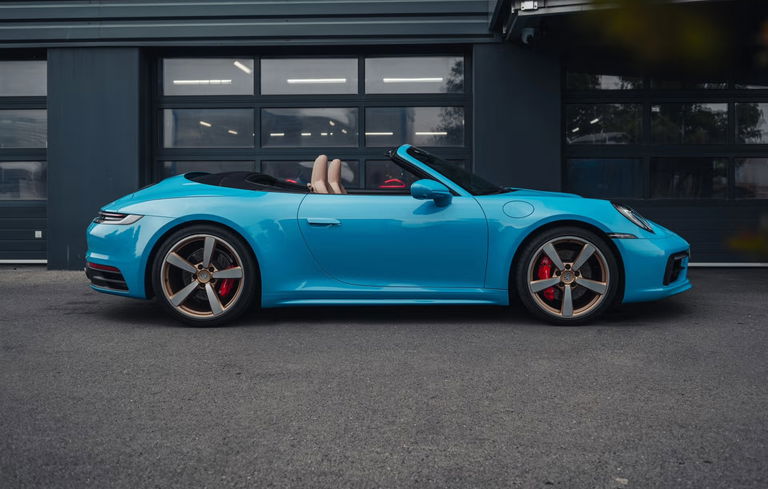 Porsche 992 Carrera 4S