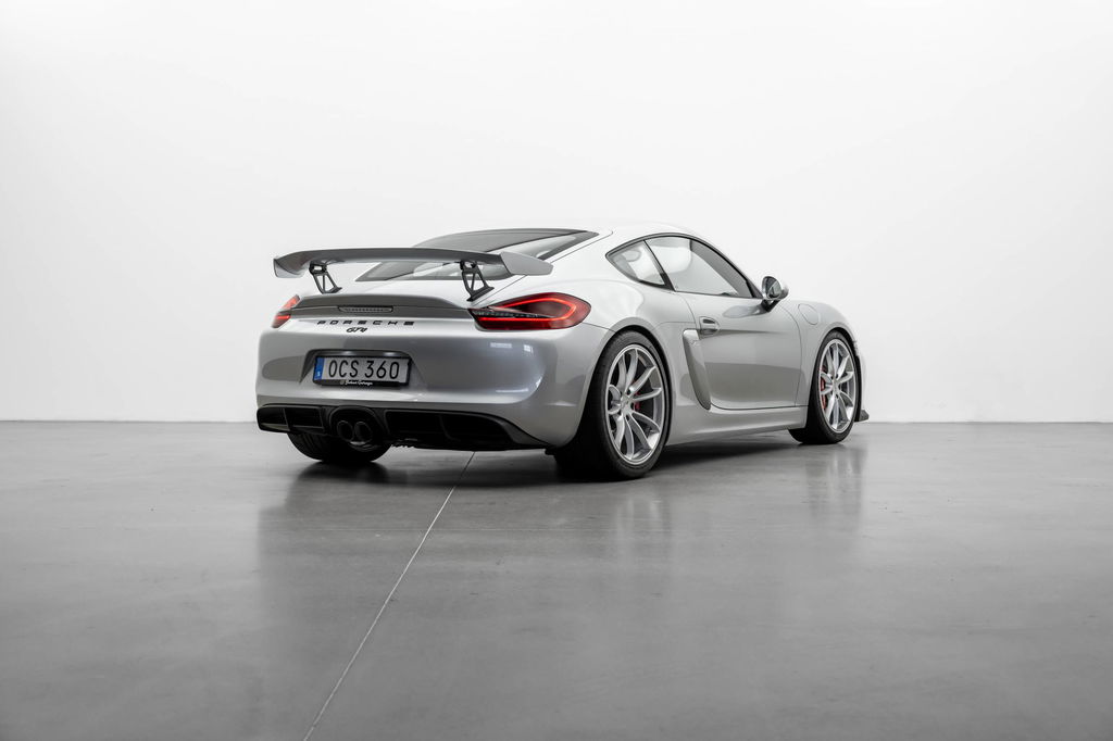 Porsche 981 Cayman GT4