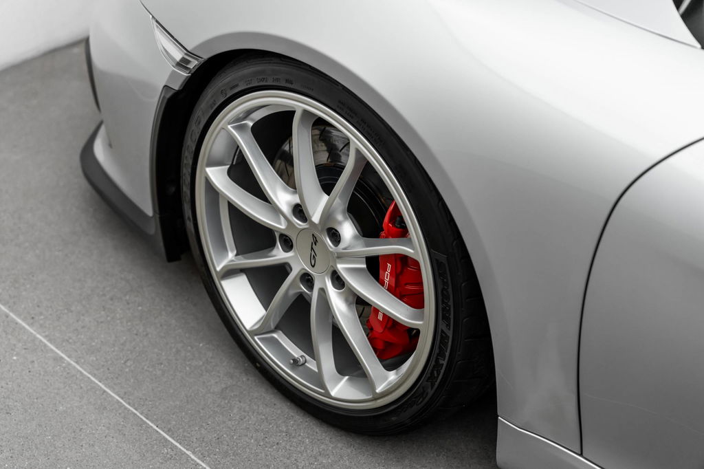 Porsche 981 Cayman GT4