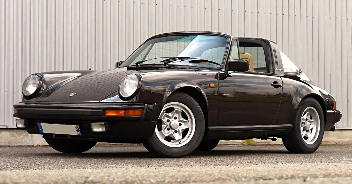 UNIVERSAL HOBBIES UH3700 Scale 1/43 | PORSCHE 911 SC 3L ESSO