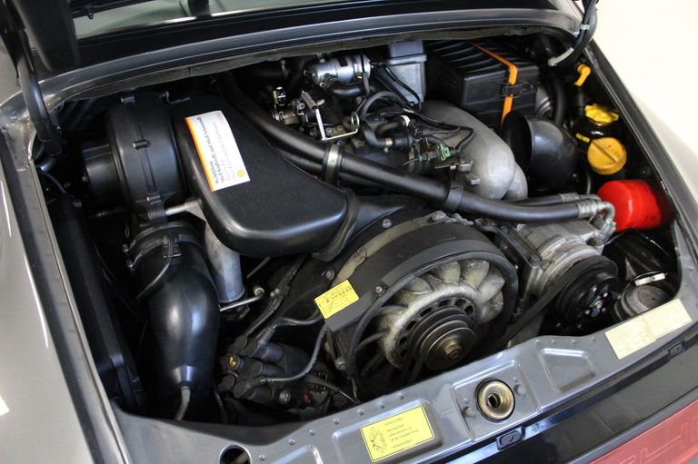 Porsche 964 Carrera 4