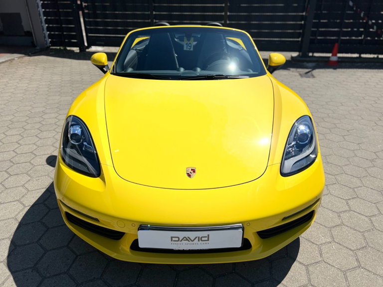 Porsche 718 Boxster