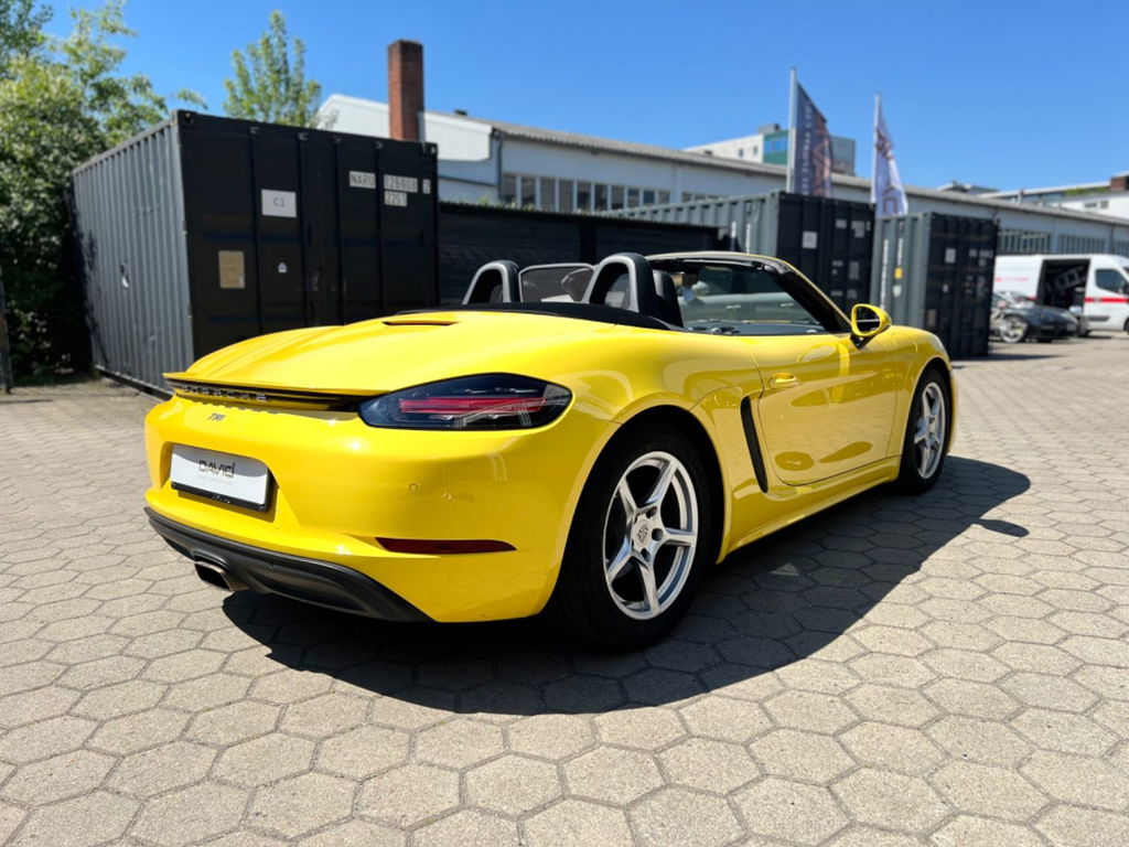 Porsche 718 Boxster