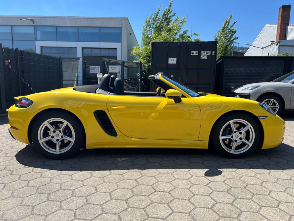 Porsche 718 Boxster
