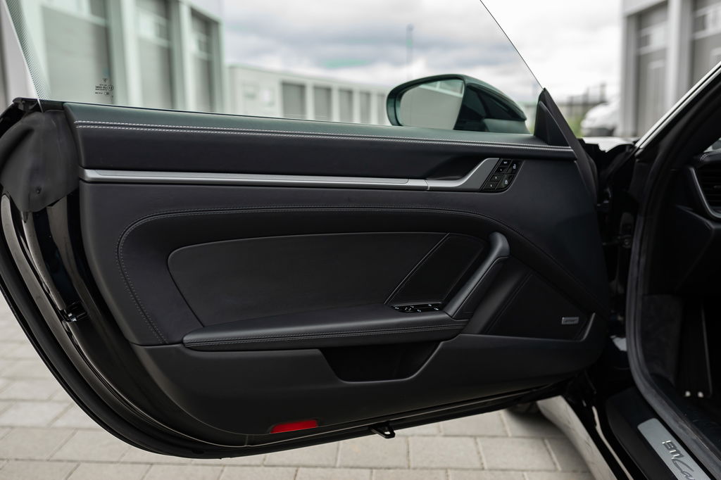 Porsche 992 Carrera S