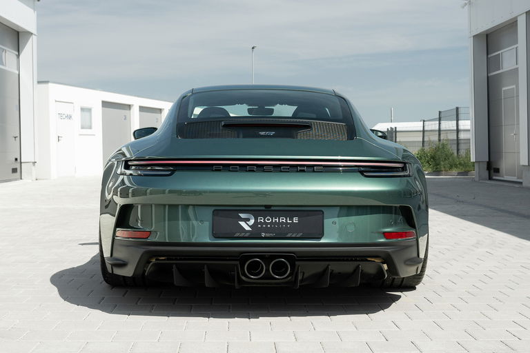 Porsche 992 GT3 Touring