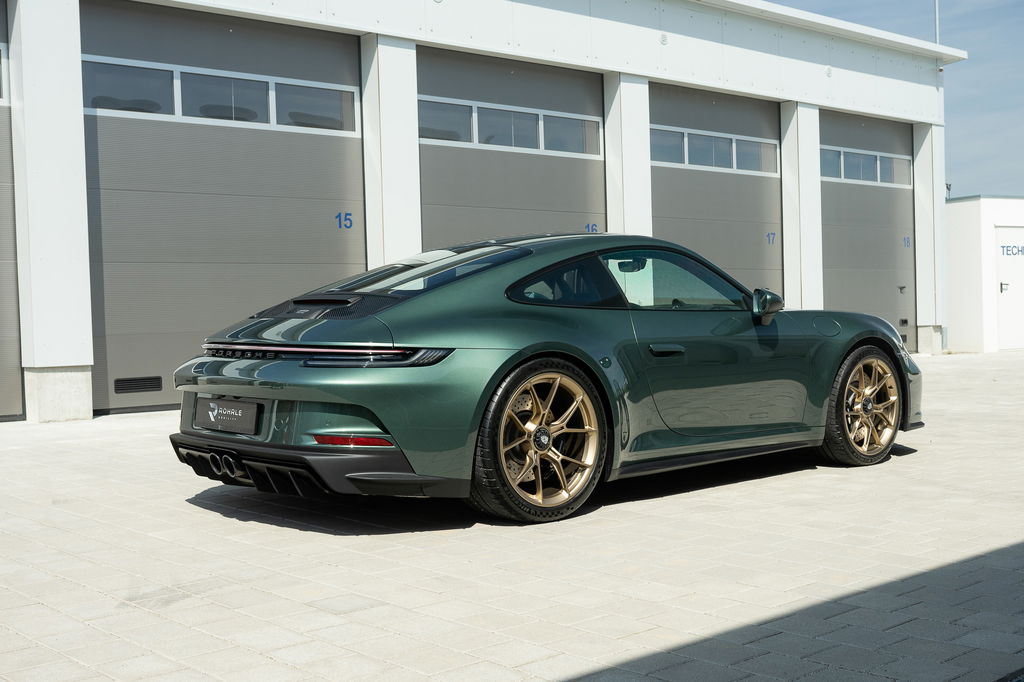 Porsche 992 GT3 Touring