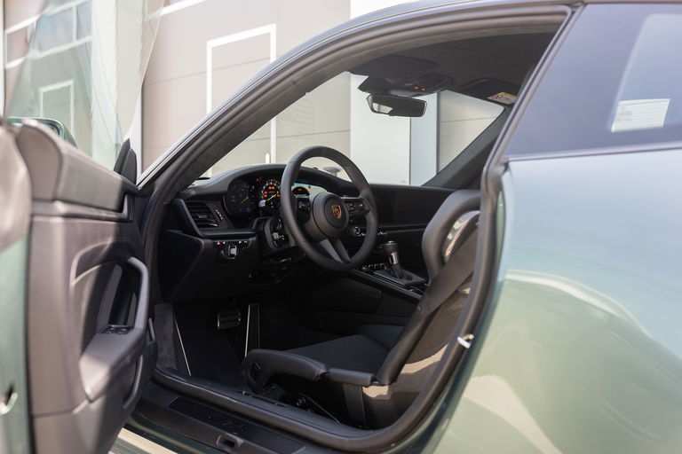 Porsche 992 GT3 Touring