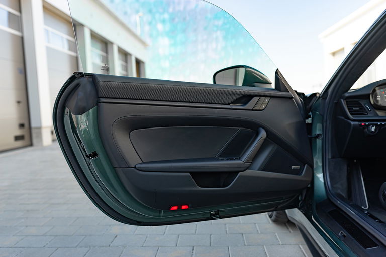 Porsche 992 GT3 Touring