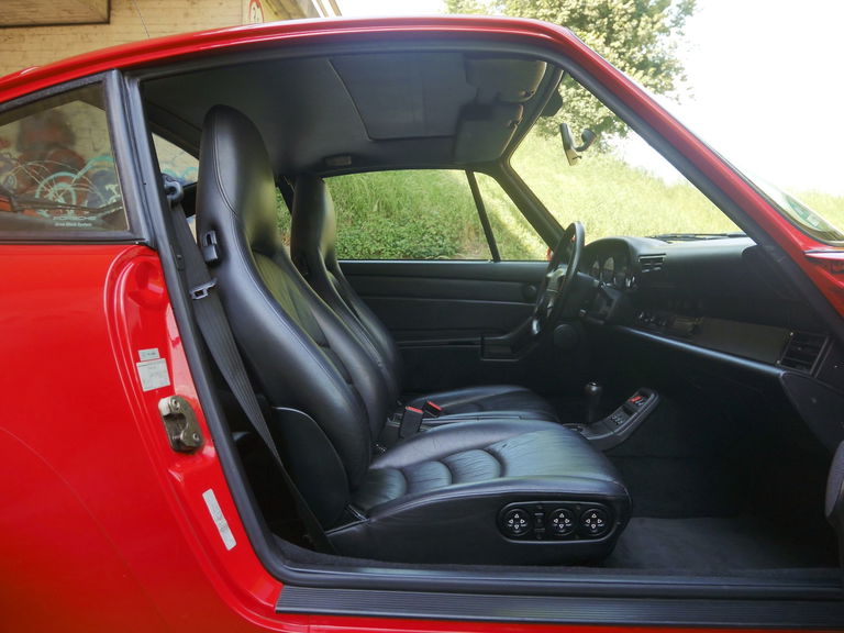 Porsche 993 Carrera