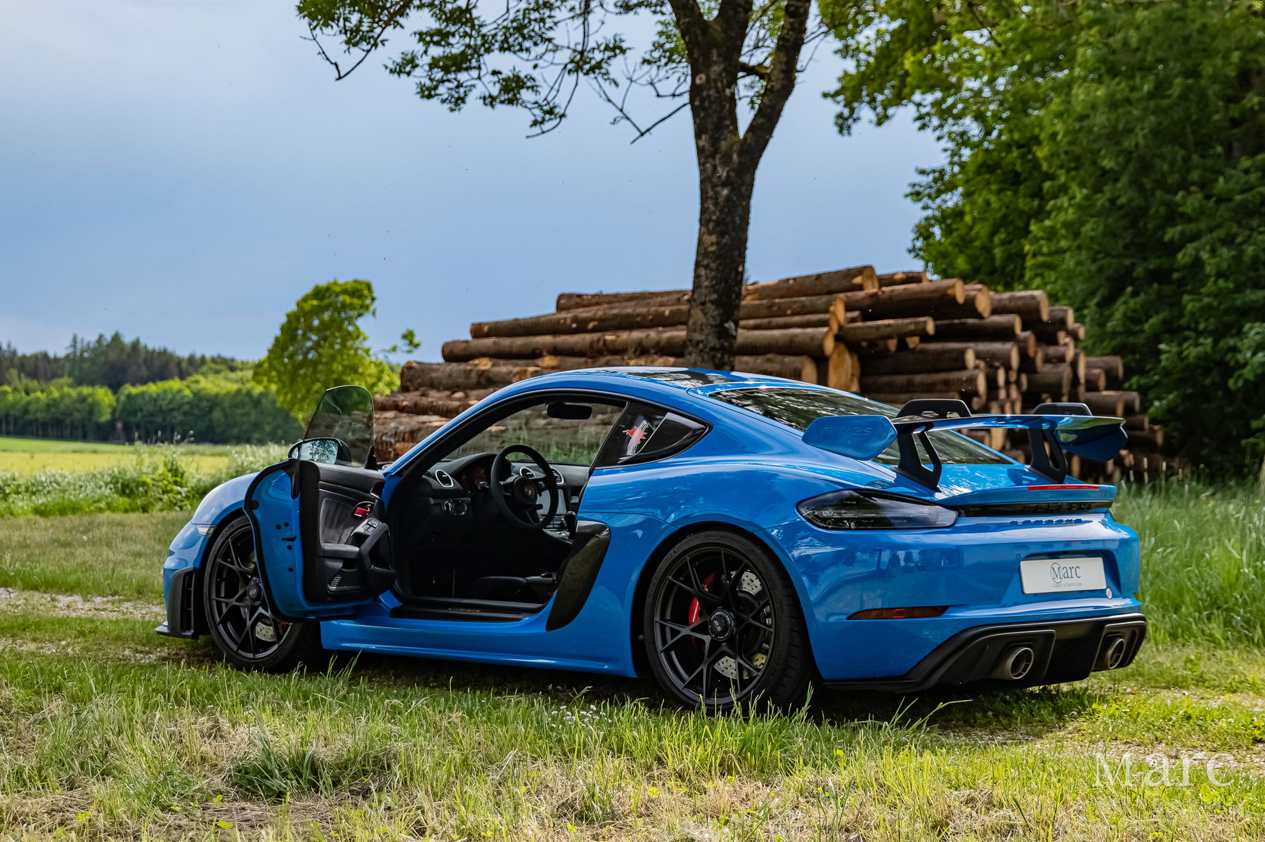 Porsche 718 Cayman GT4 RS 2022 - elferspot.com - Marktplatz für Porsche  Sportwagen