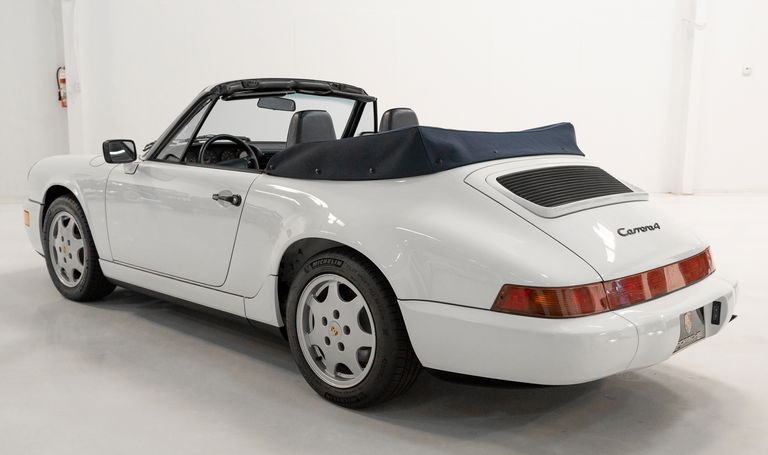 Porsche 964 Carrera 4