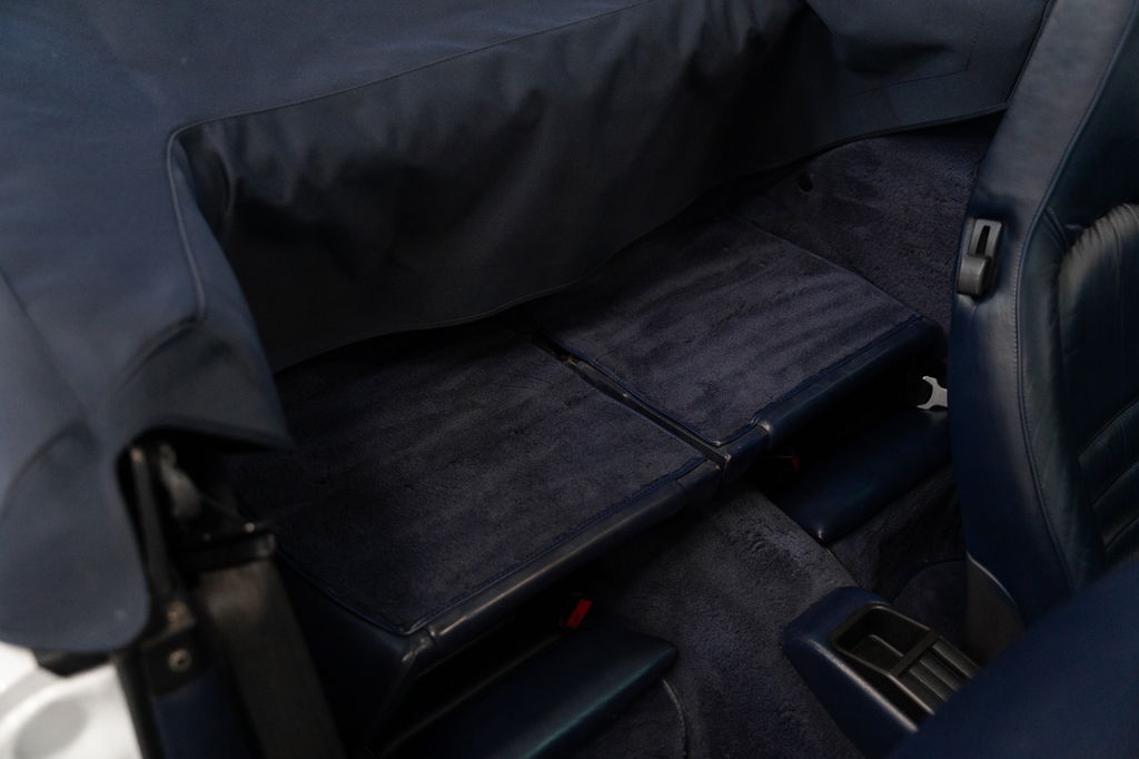 Porsche 964 Carrera 4