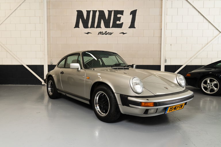 Porsche 911 Carrera 3.2