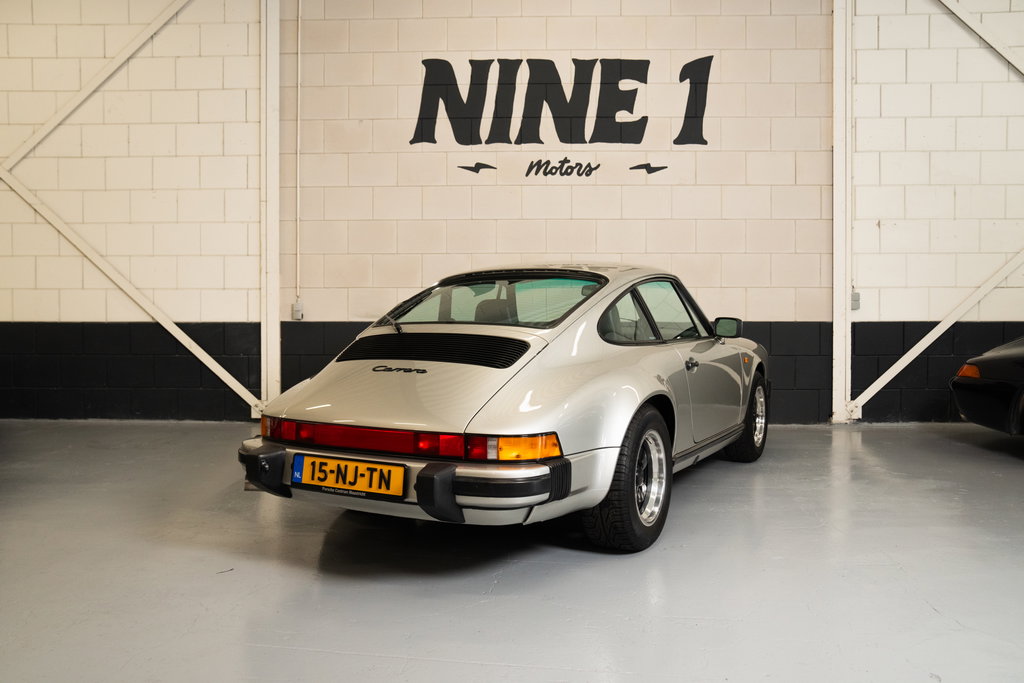 Porsche 911 Carrera 3.2