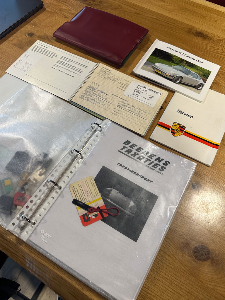 Porsche 911 Carrera 3.2