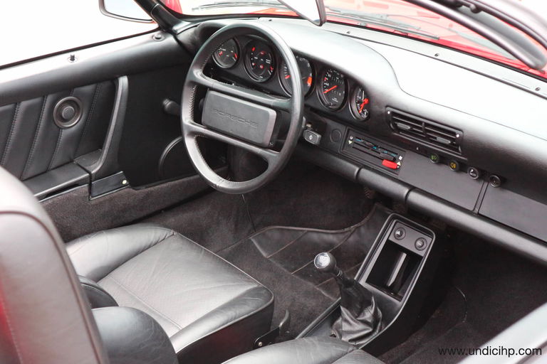 Porsche 911 Carrera 3.2 Speedster