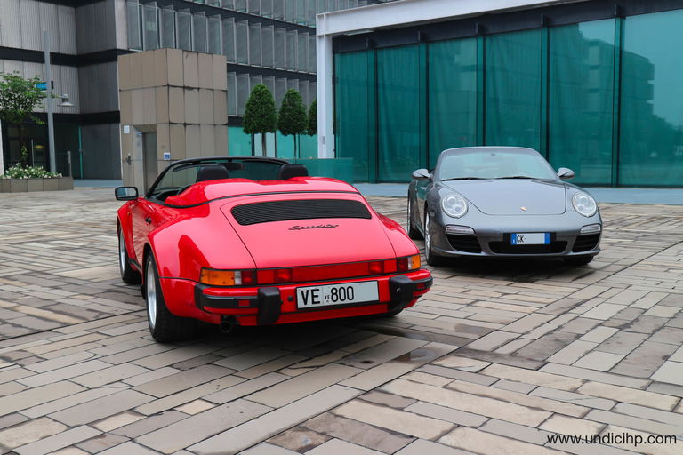 Porsche 911 Carrera 3.2 Speedster