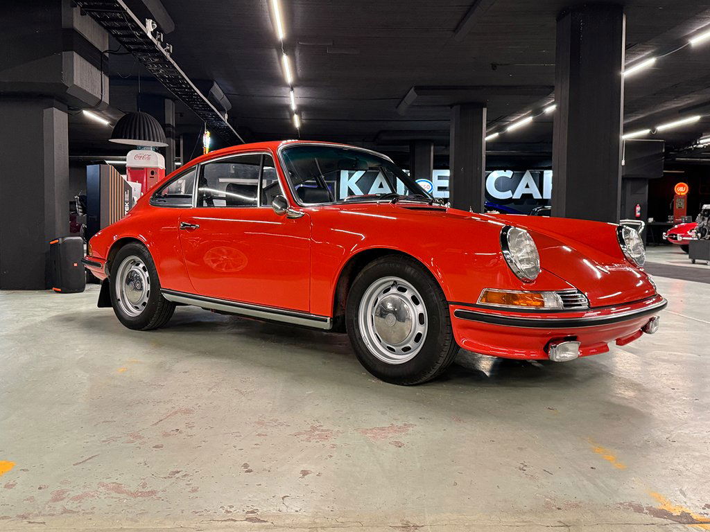 Porsche 911 T