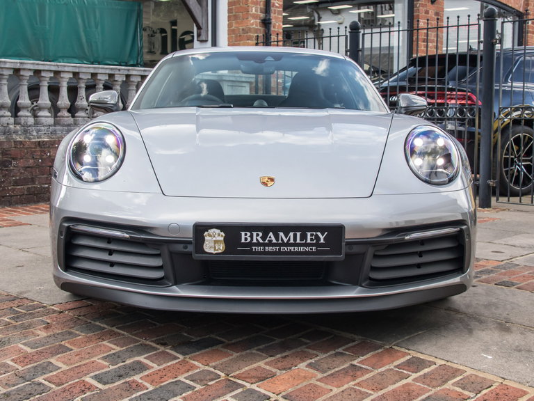 Porsche 992 Carrera T