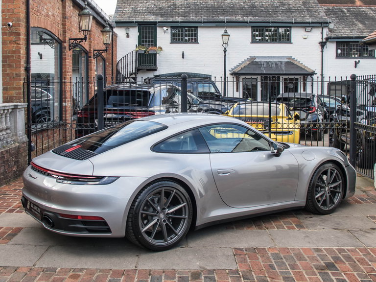 Porsche 992 Carrera T