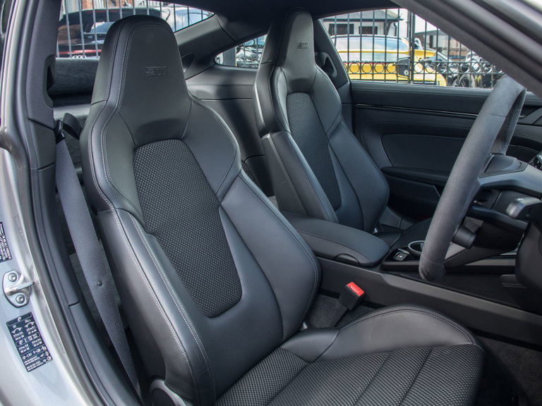 Porsche 992 Carrera T